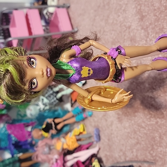 Monster high power ghoul Clawdeen Wolf (Wonder Wolf) - Picture 4 of 6